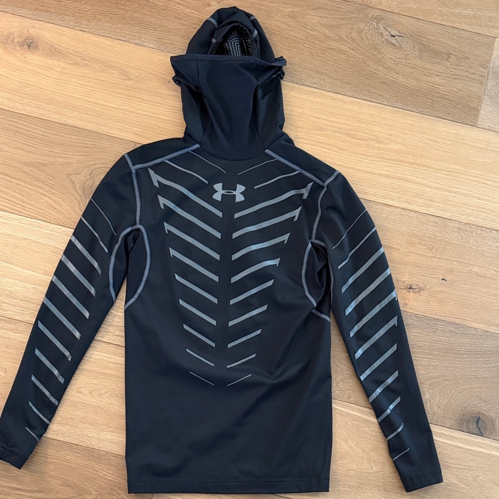 Under Armour Youth Hoodie Balaclava pullover. Cold Gear Collection.